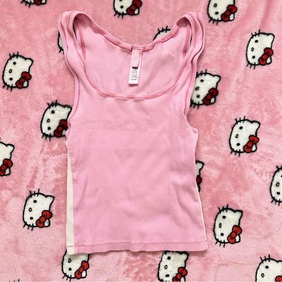 Pink skims Ribbed Tank Top - Picture 2 of 5